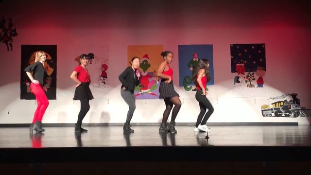 [Kpop Club] Red Velvet - Peek-A-Boo | School Lip-Sync Contest (TECH CREW HATES US) смотреть онлайн