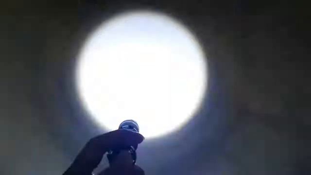 Waterproof Bike Light 7 Watt 2000 Lumens смотреть онлайн