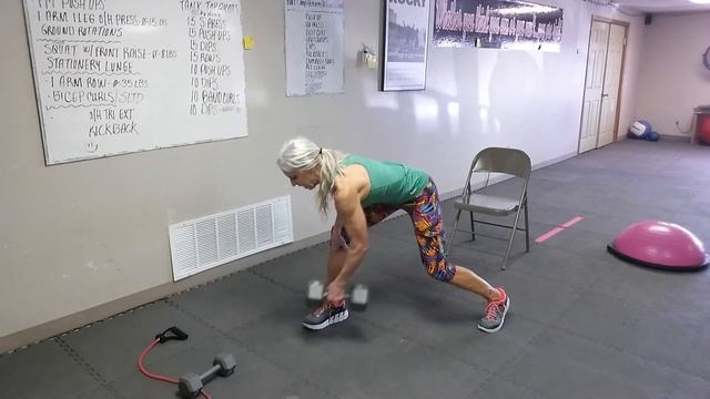 65 YEAR OLD INTENSE BODYBUILDER SHOWS HOW TO GROW BICEPS USING DUMBELLS