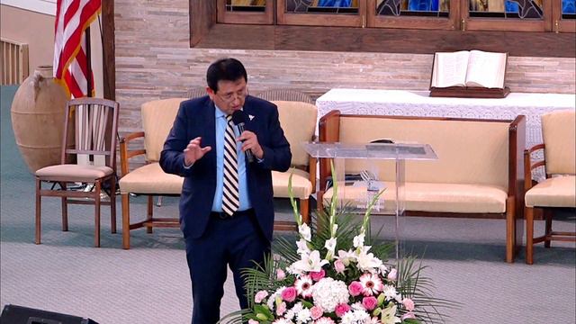 Pr. LUIS LIÑAN OLIVERA "Jesus es la Luz y La Vida" смотреть онлайн