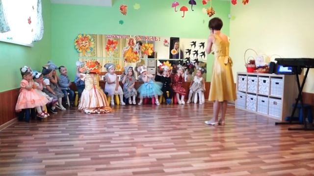 Праздник "Осени" Ясли 2017 смотреть онлайн