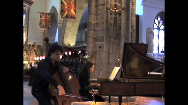 DUBUGNON plays ECCLES, 1. Largo, Double bass & Harpsichord смотреть онлайн