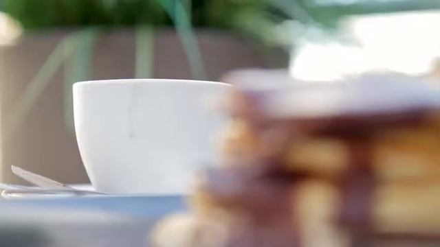 Пример видео снятого на Canon EOS 200D смотреть онлайн