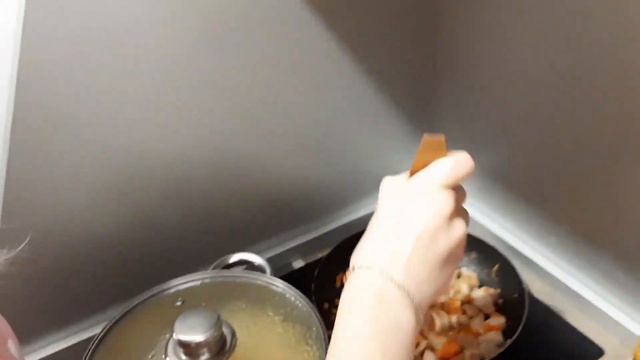 24 ЧАСА ВШЕСТЕРОМ В МАЛЕНЬКОЙ КВАРТИРКЕ 😁 ДЕНЬ РОЖДЕНИЯ ПОДРУГИ 🎊 смотреть онлайн