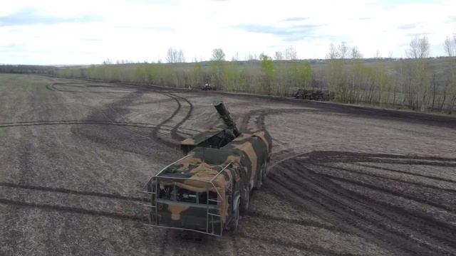 Боевая работа расчетов ОТРК Искандер смотреть онлайн