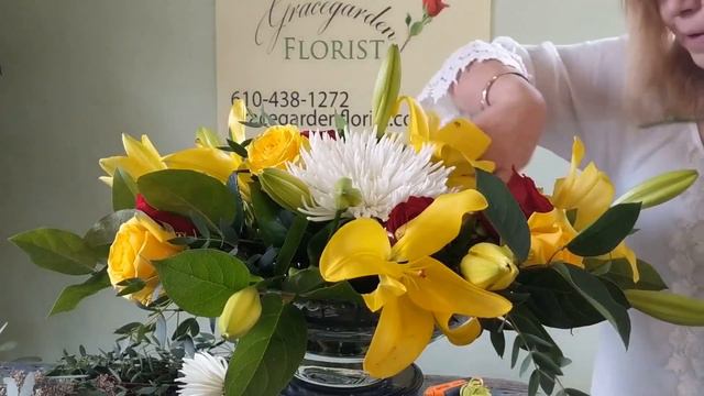 Flower Arranging Process How To Flowers - Congrats To Connie Episode 62
