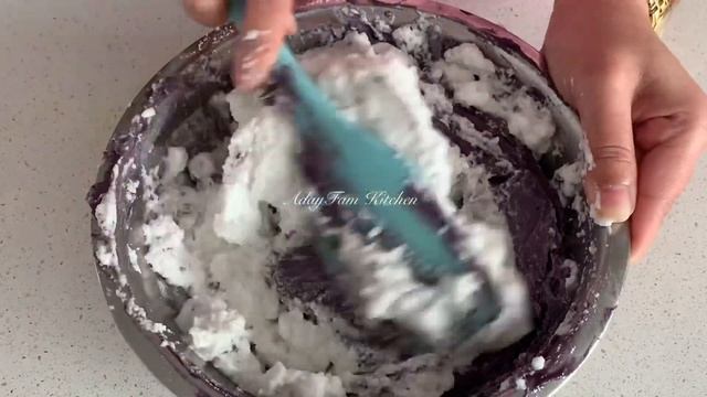 Ube Condensed Milk Cake | No Oven Cake Recipe | How To Make Condensed Milk Cake смотреть онлайн
