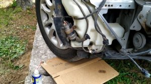 Хонда СРВ 3 | Замена моторчика в бочке омывателя | Чемпион Берлина