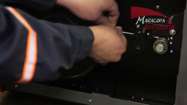 Soldadora Inverter Mig, Tig y Electrodo 250 Amp. IMET8250 Gladiator Pro. смотреть онлайн