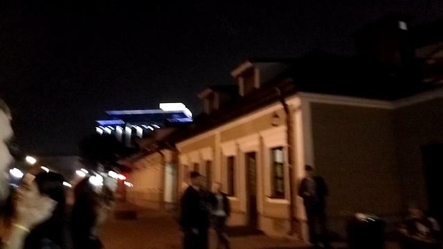 Уличный музыкант на Зыбицкой смотреть онлайн