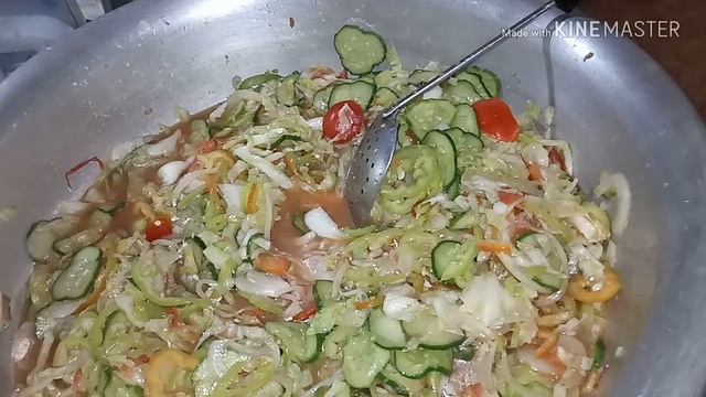 Салат Капуста/Салат Кубанский/Помидоры Огурцы смотреть онлайн