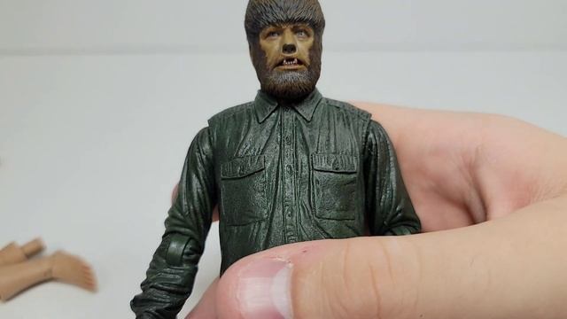 Neca Ultimites Universal Monsters The Wolfman Action Figure Review! смотреть онлайн
