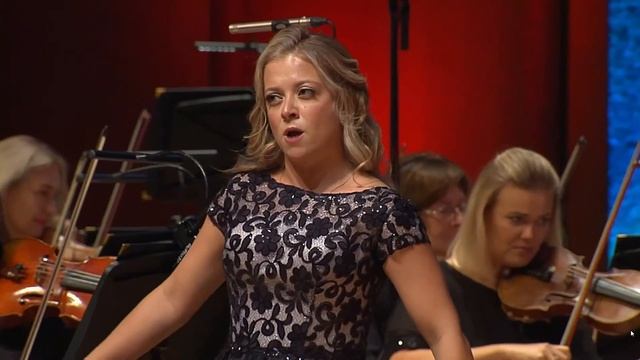 Кристина Гонца ария Царицы ночи из оперы "Волшебная флейта" смотреть онлайн