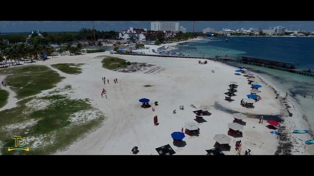 Playa Langosta Cancun Zona Hotelera Mexico Drone 4K | Travel Droner смотреть онлайн