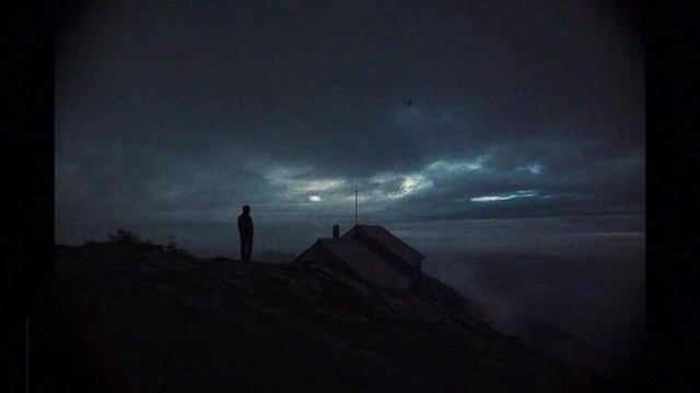 ULTRA SUNN - Keep Your Eyes Peeled (Slow + Reverb) смотреть онлайн