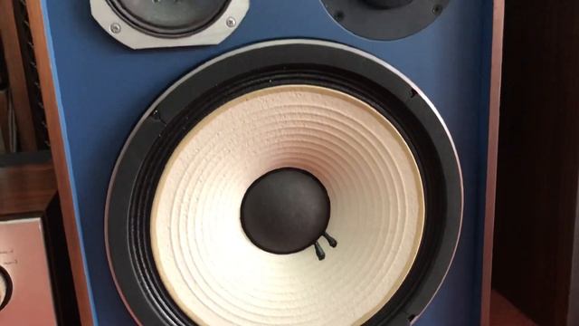 Âmli LUXMAN L85V ghép với loa JBL 4312MKII. Chất âm đẳng cấp đáng đồng tiền ạ. смотреть онлайн