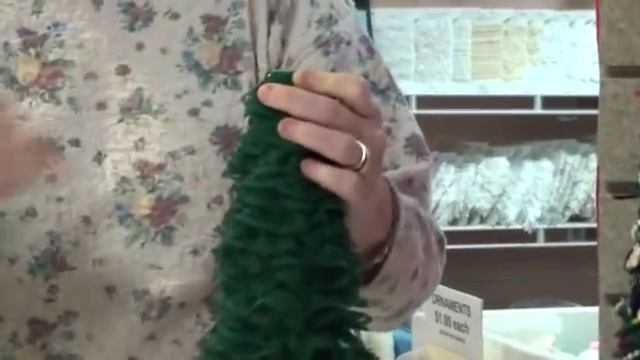 Project: Lace Christmas Tree смотреть онлайн