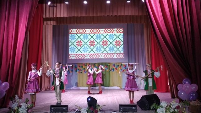 "Толкачики", танцевальный коллектив "Калейдоскоп", руководитель Алеся Владимировна Дрозд смотреть онлайн