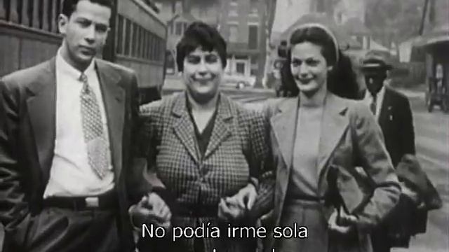 The Family Album - Alan Berliner, 1988 смотреть онлайн