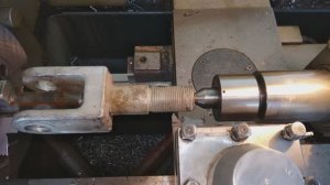 Сань, поправь резьбу. Серьга от Камаза.