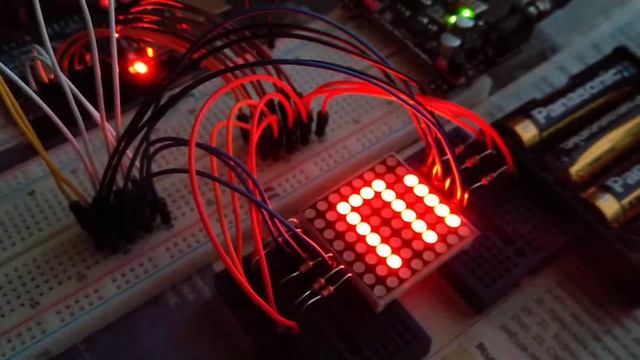 Arduino та LED-матриця 1088BS смотреть онлайн