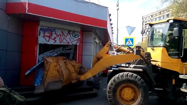 Незаконный снос магазина Дачник на Войковской