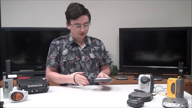 Sony D-EJ625 Portable CD Player Walkman Brand Product Demonstration смотреть онлайн