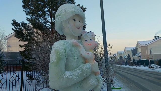 КЕМЕРОВО.? ЛЕДЯНЫЕ СКУЛЬПТУРЫ.? МАСТЕР-КЛАСС В ЛЕСНОЙ ПОЛЯНЕ смотреть онлайн