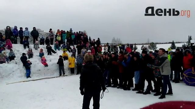 Масленичные игры в Лудорвае - День.org смотреть онлайн
