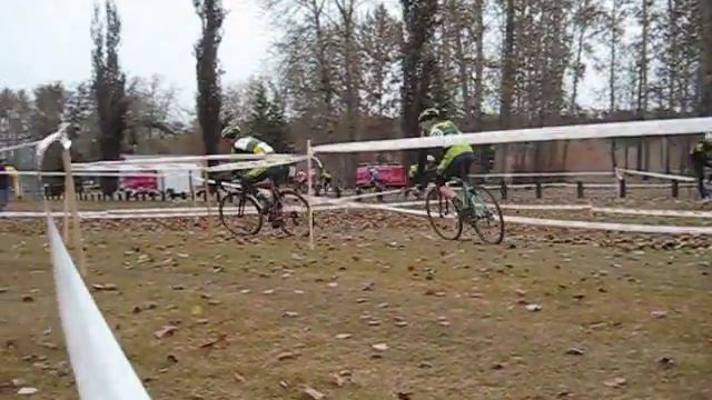 Cyclocross - Devon Dairy Queen Double Dipper смотреть онлайн