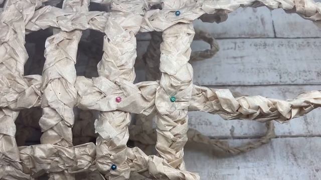 Идея ‼️Плетёная корзина из бумаги для выпечки ? по новому☝️ смотреть онлайн