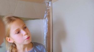 игры в КАРТОННОЙ ШКОЛЫ Челендж !