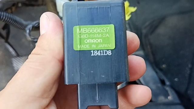 КАКИЕ РЕЛЕ НАХОДЯТСЯ В САЛОНЕ Mitsubishi Galant 6 смотреть онлайн