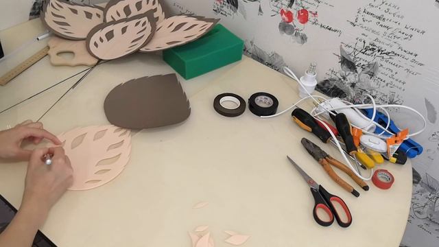 Листья для Розы за 10 минут, легко!!! смотреть онлайн