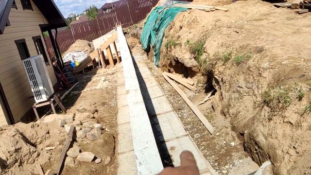 Бетонная подпорная стена длинной 30 метров . смотреть онлайн