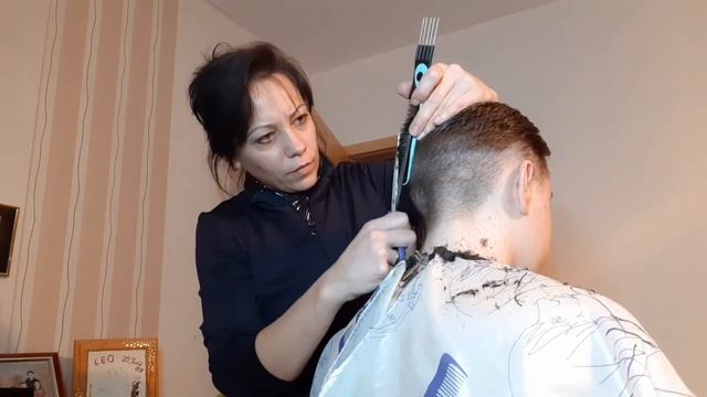 #подстригаемВолосы, первый раз такую стрижку делала сыну, #Haareschneiden, #Haarschnitt смотреть онлайн