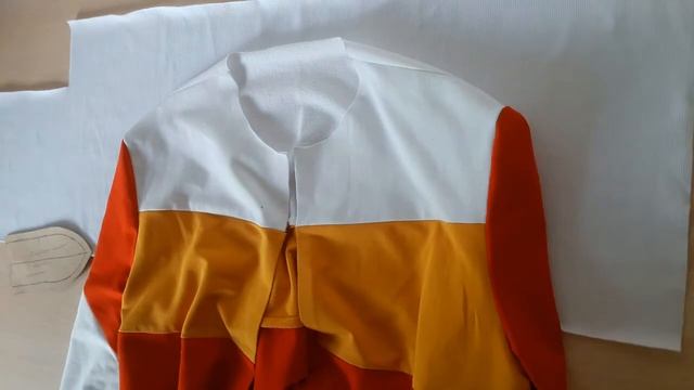 Как сшить бомбер на подкладке? Часть2: шьем прорезные карманы+сбор бомбера | IraZhogova смотреть онлайн