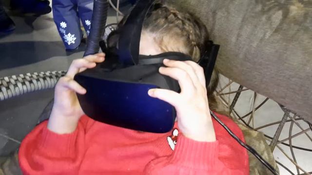 Выставка динозавров ледникового периода/ Алиса и Теди на выставке смотреть онлайн