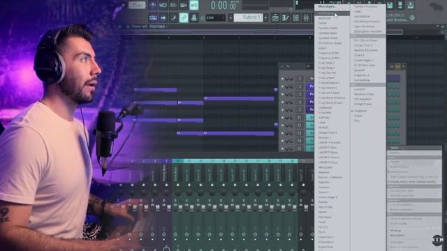 AudioCipher V3 - Melody and Chord Generator - FL Studio Demo by Simulation Beats смотреть онлайн
