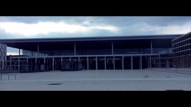 The Unfinished Airport - Berlin Brandenburg смотреть онлайн
