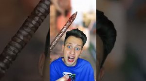 Мальчик на тупил на гвоздь и он 15 км с такой ногой?❌