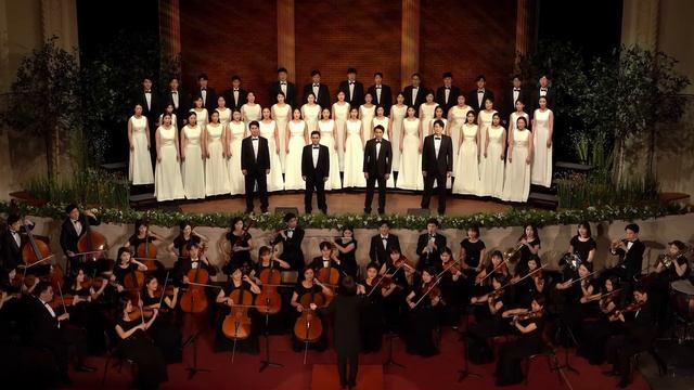Gracias Choir - You Raise Me Up смотреть онлайн