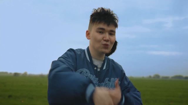 Kawhi & IntroVert - Болен (Mood Video) смотреть онлайн