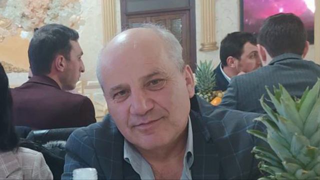 ARSHAK BZNUNI НАВЕРНО КАЖЕТСЯ смотреть онлайн