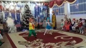 Детские танцы Буратино и Мальвина