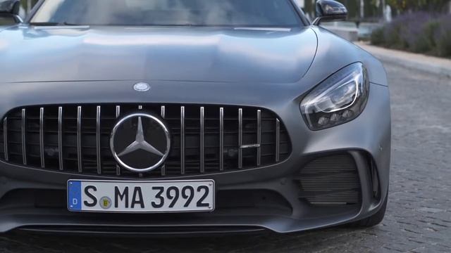 2017 Mercedes-Benz AMG GT R Sport Coupe