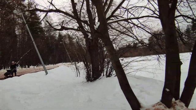 10 февраля 2022 г. Королёв. Видео прогулка от мкр. Юбилейный до станции Подлипки Дачные через лес. смотреть онлайн