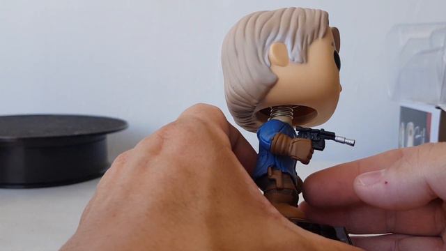 Présentation en Français Funko Pop Star Wars The Force Awakens Han Solo ( snow gear) #86 смотреть онлайн