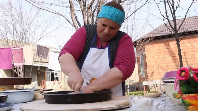 BAKLAVA / Several types of colored eggs, Holiday in Azerbaijan Novruz Bayram / infazevmldcmaa смотреть онлайн