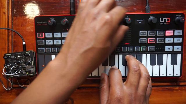 Dark Cinematic Sounds with Uno Synth Pro and Bastl Kastle v1.5 смотреть онлайн